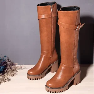 Bottes femme marron hautes à talon cranté