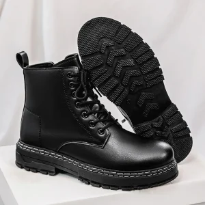 Bottines homme noires à lacets avec semelle crantée design moderne