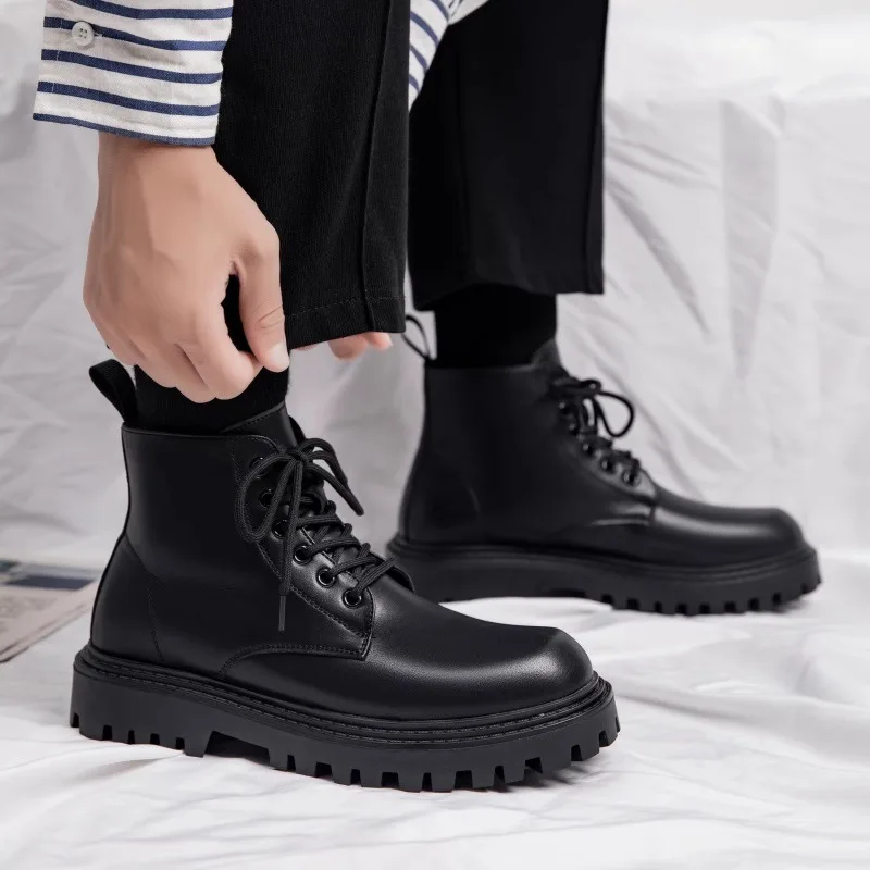 Bottines à lacets pour homme avec semelle crantée robuste