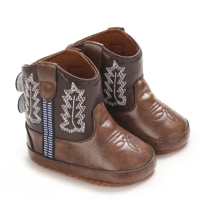 bottines bebe fille marron cafe western brodees sur fond blanc