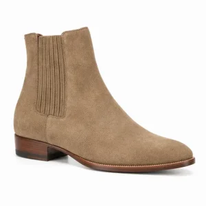 bottines chelsea homme beige taupe a bout effile vue de trois quarts sur fond blanc 45383
