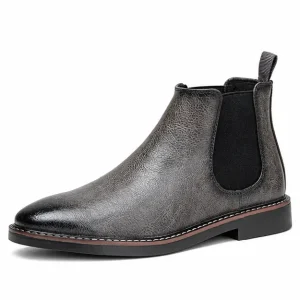 bottines chelsea homme grises a elastiques noirs vue de trois quarts sur fond blanc 45366