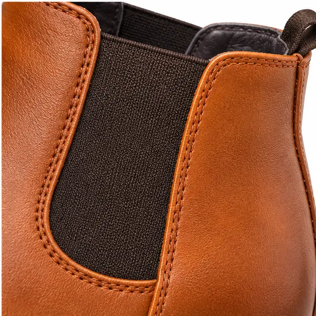 bottines chelsea homme marron a ligne fuselee detail de lelastique et des coutures 45315