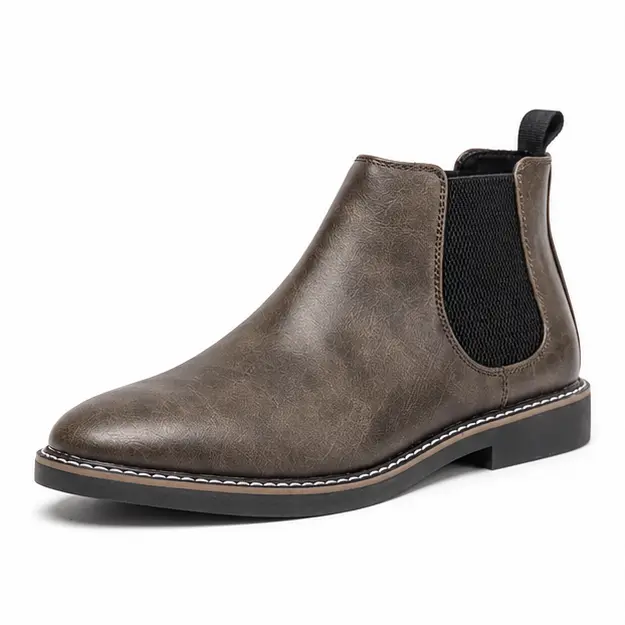 bottines chelsea homme marron taupe a elastiques noirs vue de trois quarts sur fond blanc 45368
