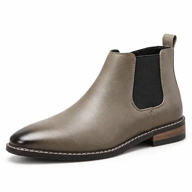 bottines chelsea homme taupe kaki a tige lisse vue de trois quarts sur fond blanc 45384