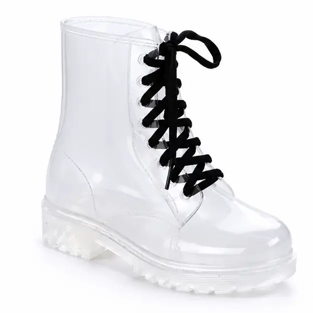 bottines de pluie femme blanches a lacets vue de trois quarts sur fond blanc 45187