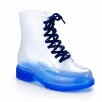 bottines de pluie femme bleues fantaisie vue de trois quarts sur fond blanc 45198