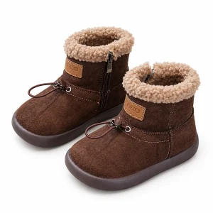 bottines enfant marron fonce fourrees a zip sur fond blanc