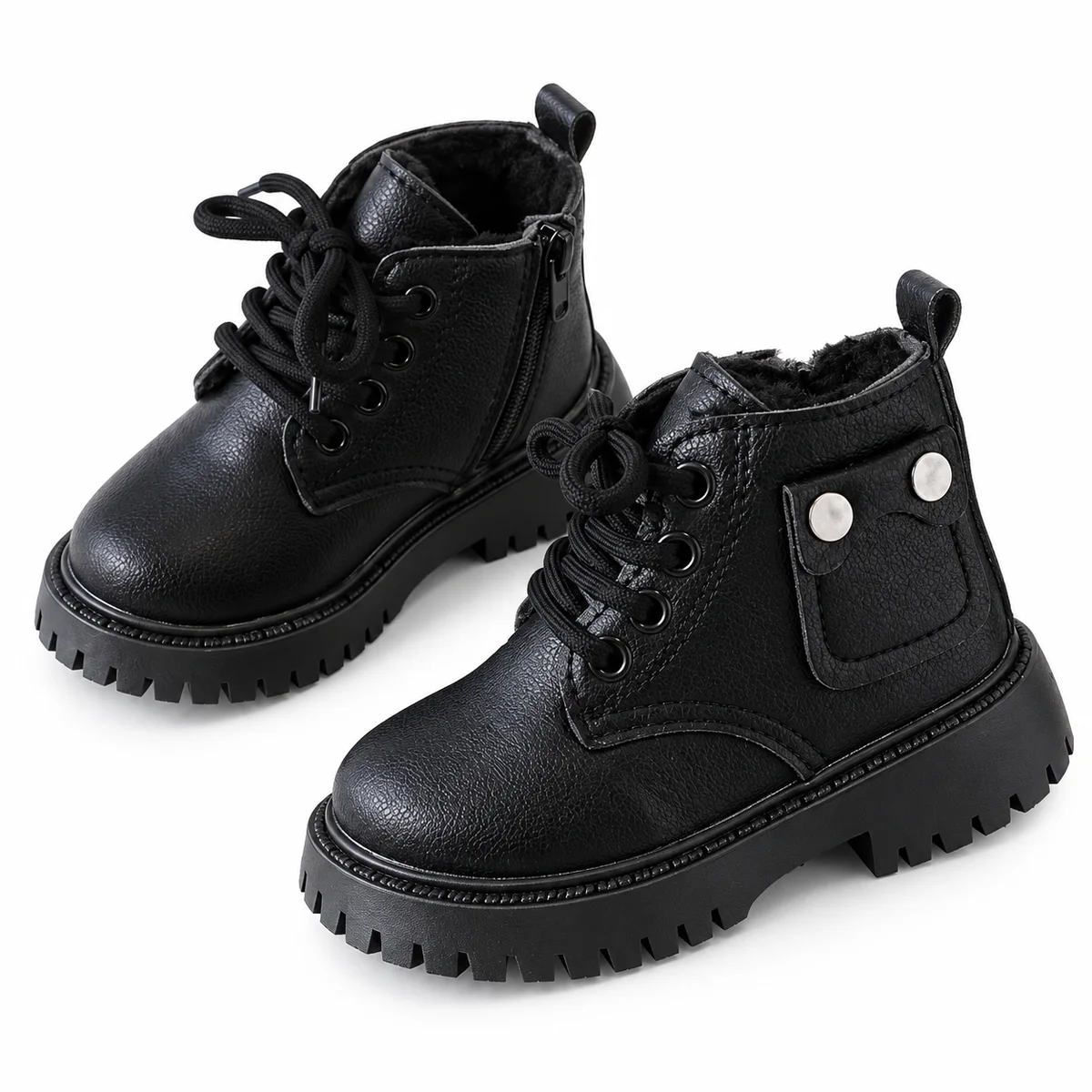 bottines enfant noires fourrees a poche laterale sur fond blanc