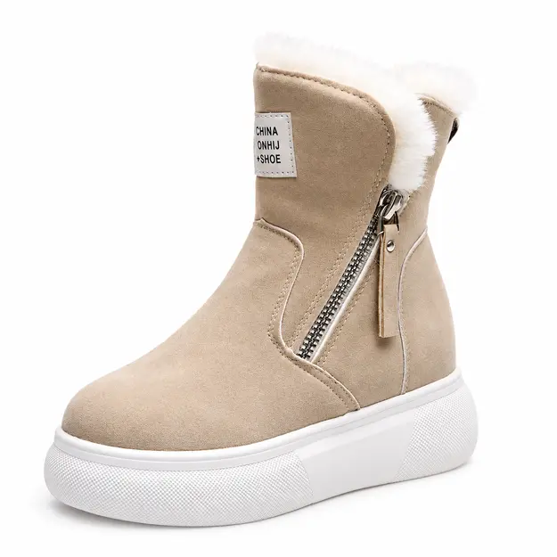 bottines femme beiges doublees a zip vue de trois quarts sur fond blanc 45215