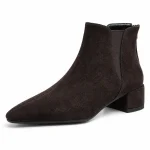 bottines femme marron fourrees a bout effile vue de trois quarts sur fond blanc 45136