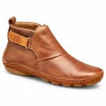 bottines femme marron plates a enfiler vue de trois quarts sur fond blanc 45228