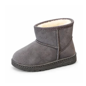 bottines fille grises fourrees a enfiler sur fond blanc