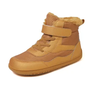 bottines garcon marron fourrees a bout large sur fond blanc