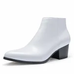 bottines homme blanches fourrees a talon et zip vue de trois quarts sur fond blanc 45323
