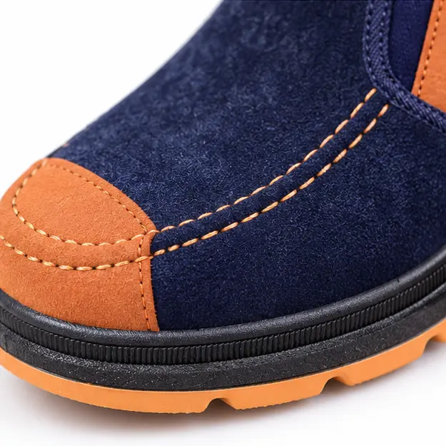 bottines homme bleues fourrees style mocassin detail des surpiqures et du bout contraste 45460