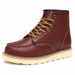 bottines homme bordeaux fourrees a lacets vue de trois quarts sur fond blanc 45451