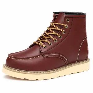 bottines homme bordeaux fourrees a lacets vue de trois quarts sur fond blanc 45451