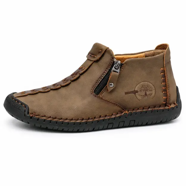 bottines homme kaki fourrees a zip style mocassin vue de profil sur fond blanc 45347