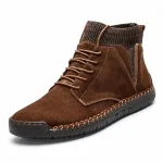 bottines homme marron a lacets et col cotele vue de trois quarts sur fond blanc 45329