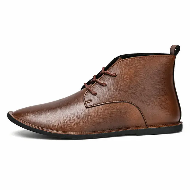 bottines homme marron a lacets minimalistes vue de profil sur fond blanc 45440