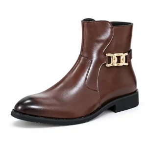 bottines homme marron effet verni a bride vue de trois quarts sur fond blanc 45288