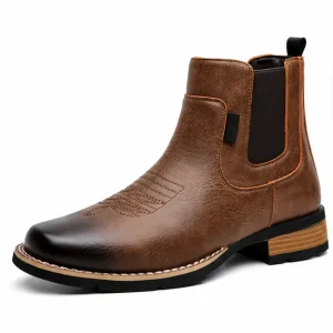 bottines homme marron sans lacets a surpiqures vue de trois quarts sur fond blanc 45314