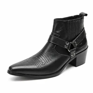 bottines homme noires a brides et anneau lateral vue de trois quarts sur fond blanc 45428