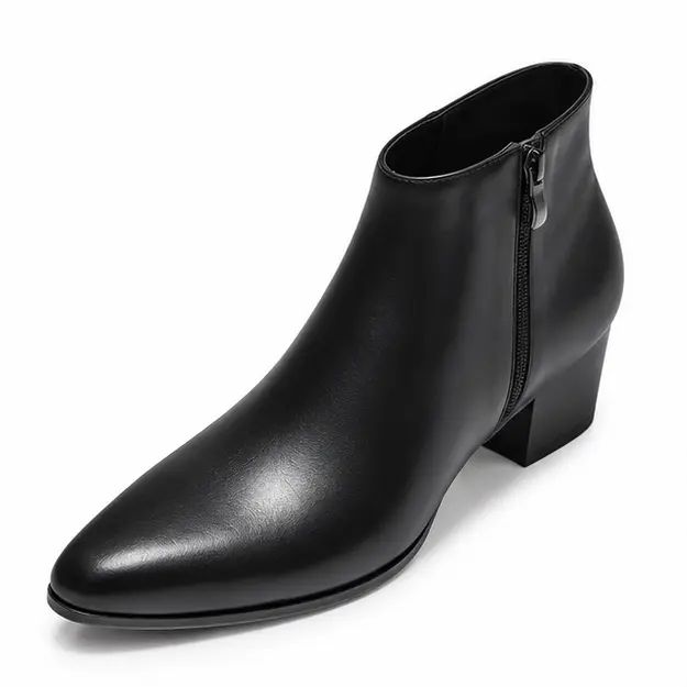 bottines homme noires a talon et zip vue de trois quarts sur fond blanc 45326
