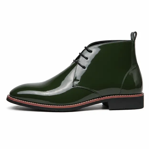 bottines homme vertes a lacets et tige unie vue de profil sur fond blanc 45310