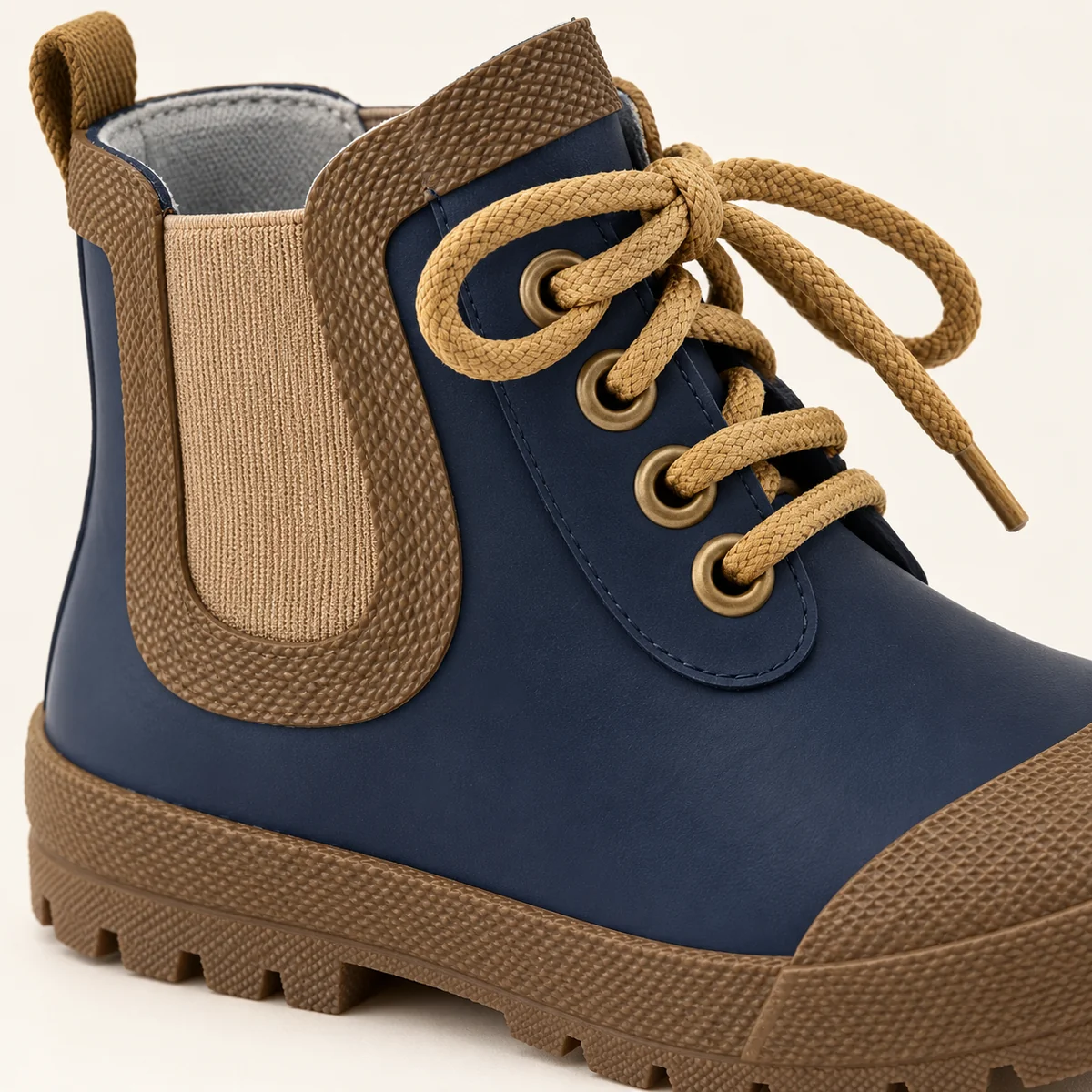 44375 14b bottines enfant bleu marine a lacets e detail