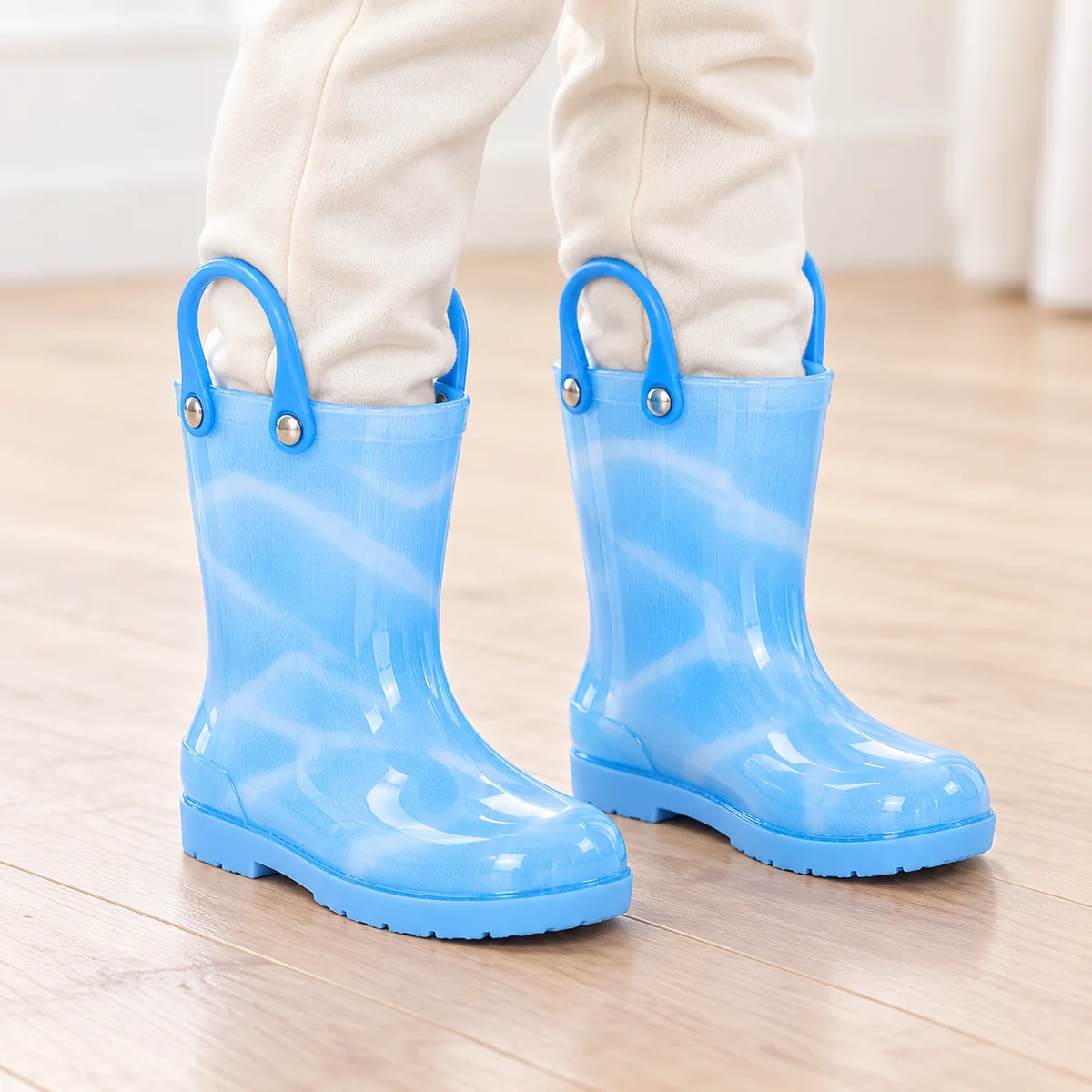 44427 13b bottes de pluie enfant bleues a poigne porte