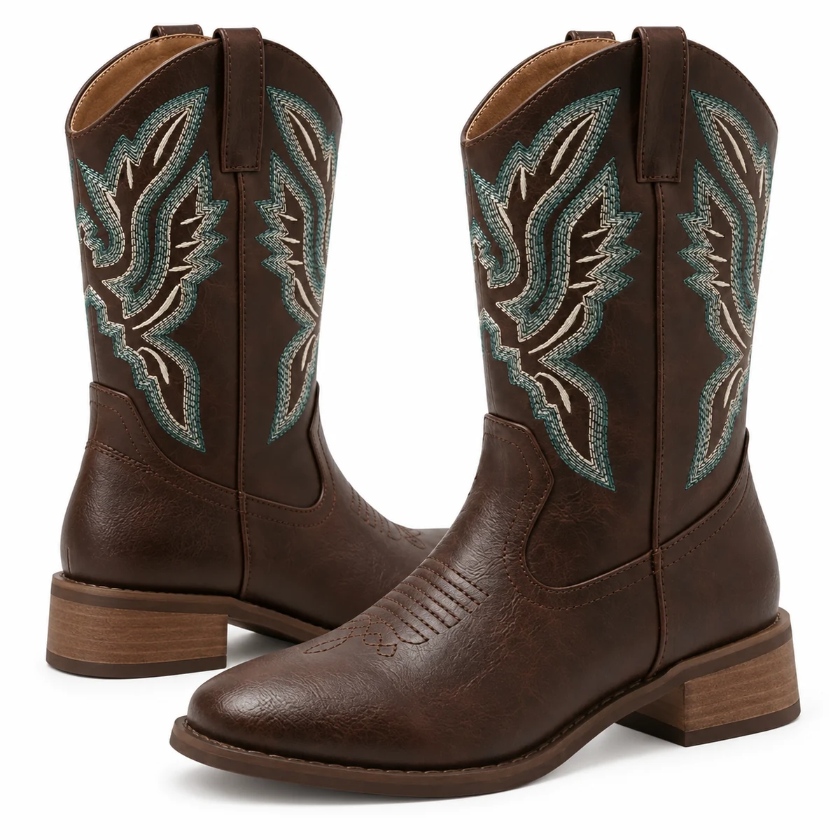 Chaussures cowboy femme avec broderies vertes sur cuir marron