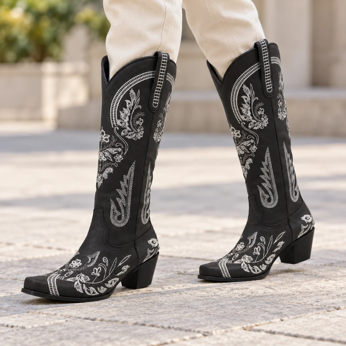 Chaussures cowboy femme noires à motif floral blanc sophistiquées