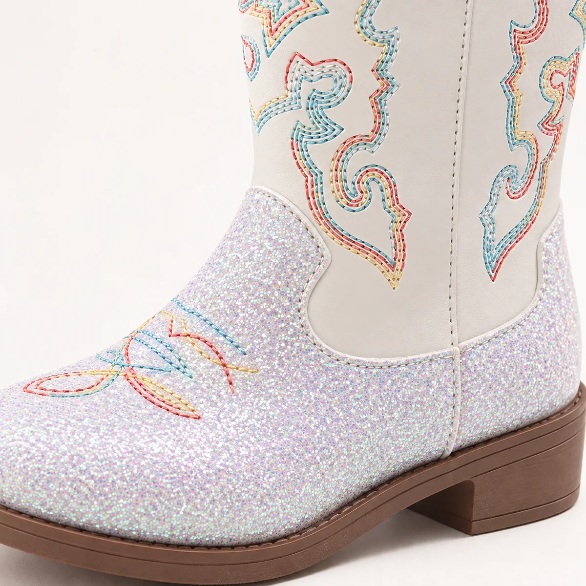 bottes cowboy fille beiges brodees a z 44512 11a detail