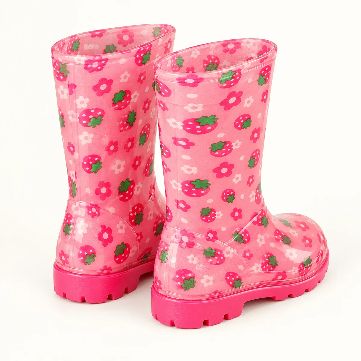 Autre vue de bottes de pluie roses à fraises et fleurs