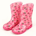 Paire de bottes de pluie roses à fraises et fleurs