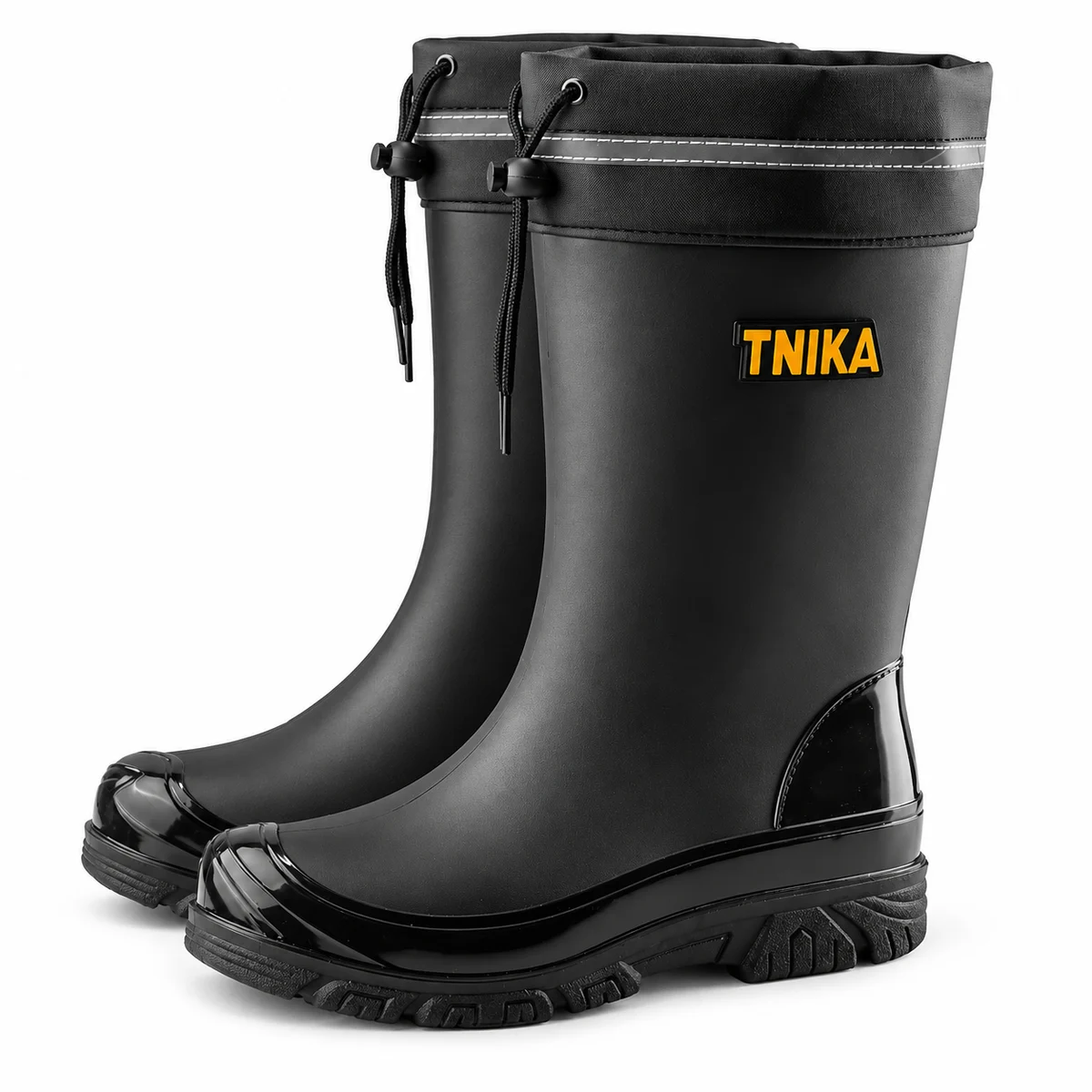 Bottes de pluie noires à col réglable présentées sur fond blanc.