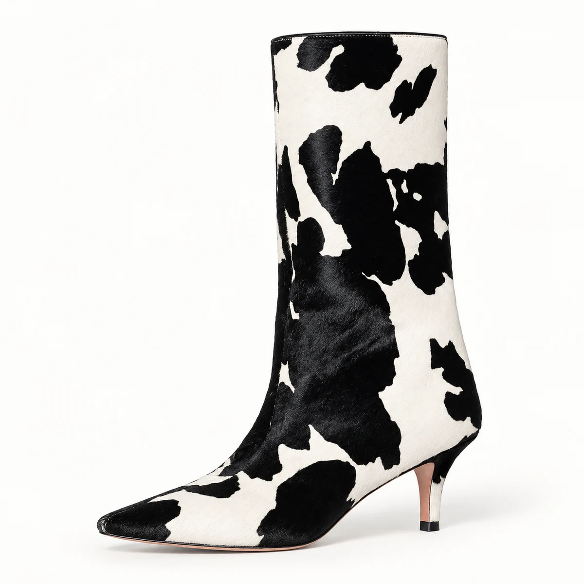 Bottes femme à motif animal et petit talon — vue de profil sur fond clair