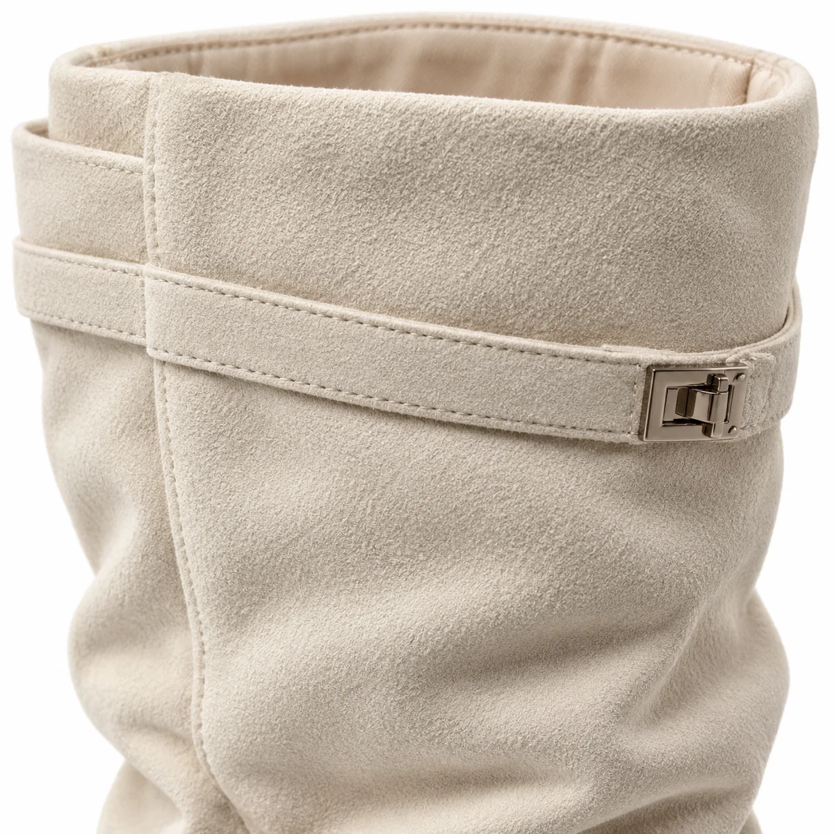 Mode chic avec bottes blanches en suédine à boucle pour femme