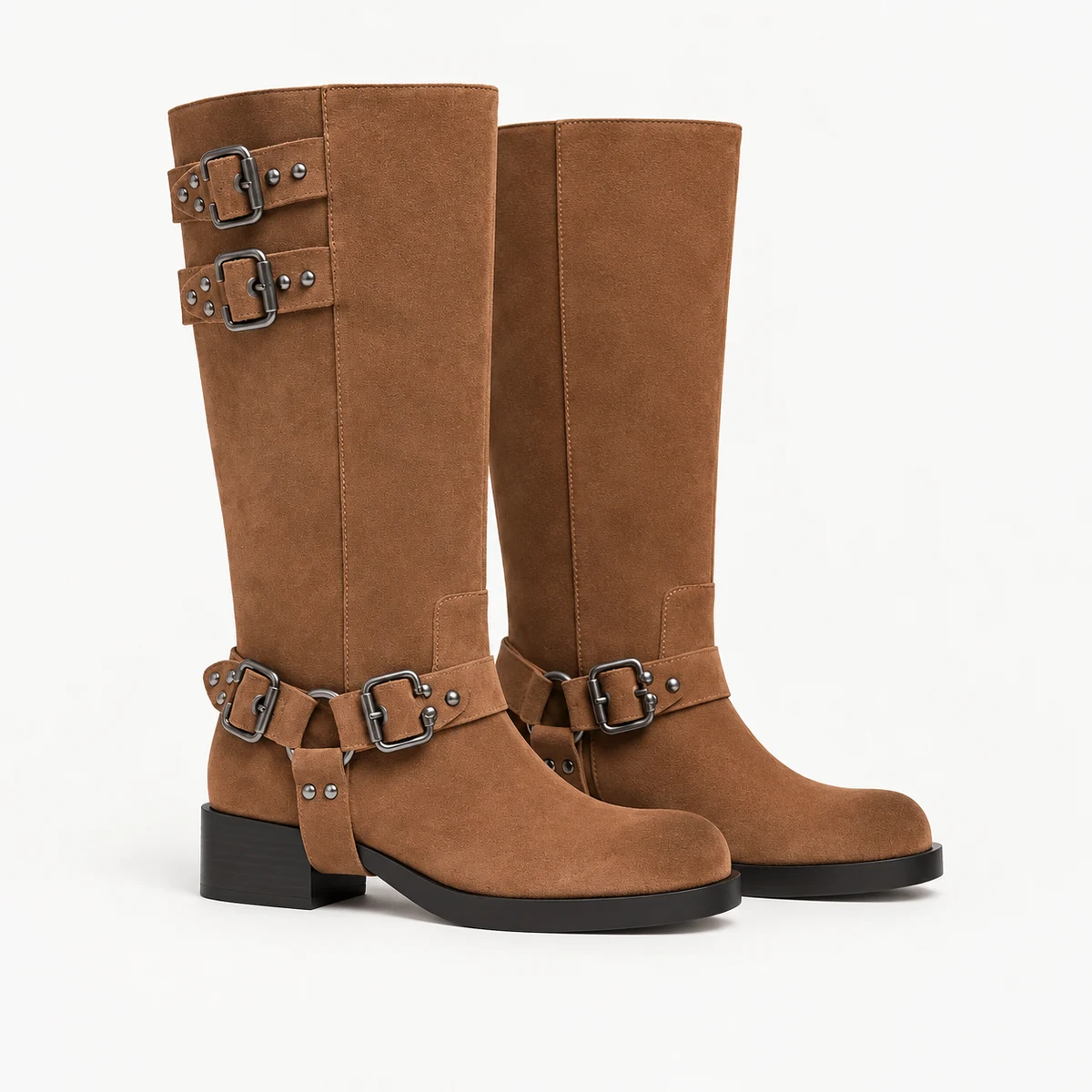 Bottes femme camel en velours avec trois boucles et rivets élégantes