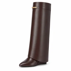 Bottes femme marron à tige droite et bout pointu élégantes