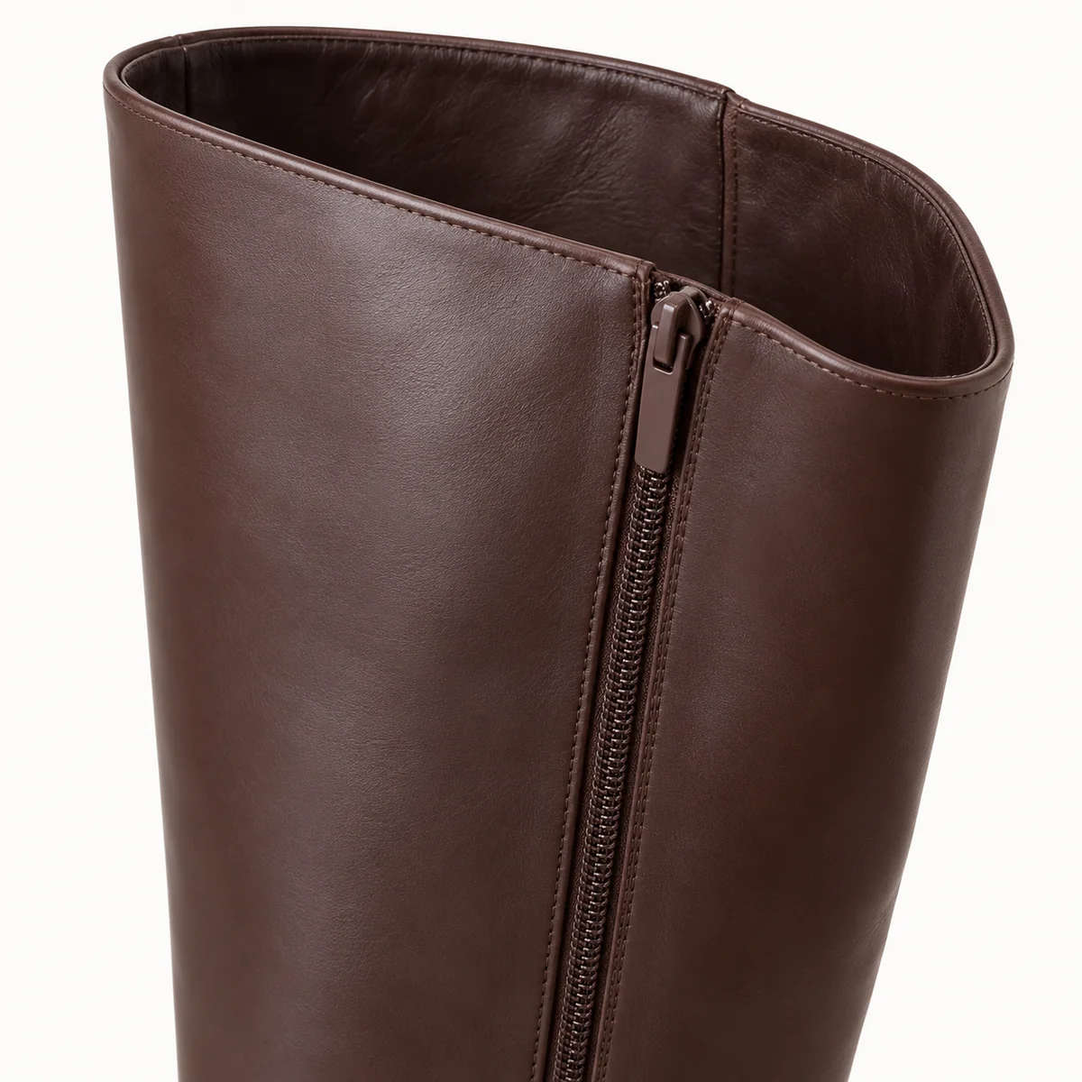 bottes femme marron fonce plates a tige haute lot18b detail