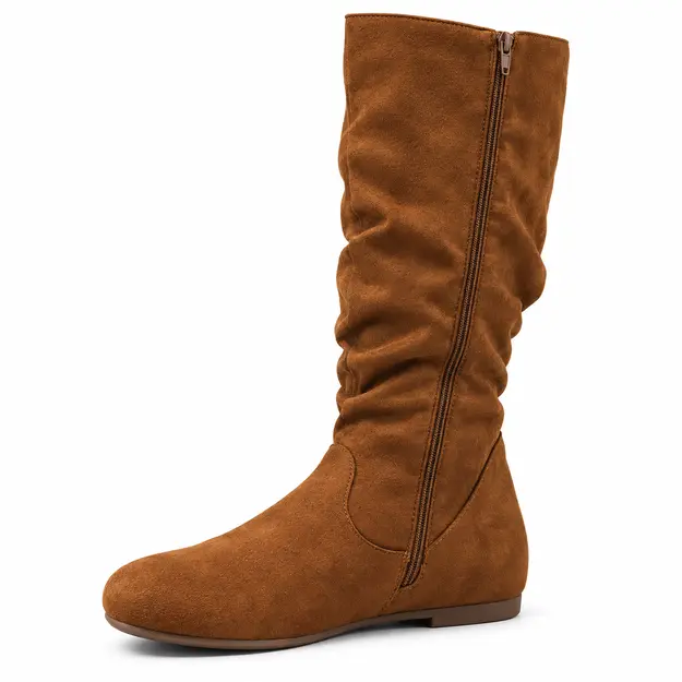bottes femme marron plissees a talon bas detail de la matiere marron veloutee et des plis 44783