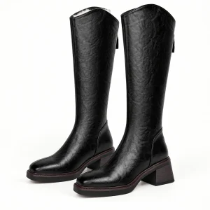 Bottes femme noires fourrées à bout carré et talon bas pour hiver