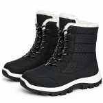 Bottes noires féminines fourrées à lacets avec motifs discrets pour hiver