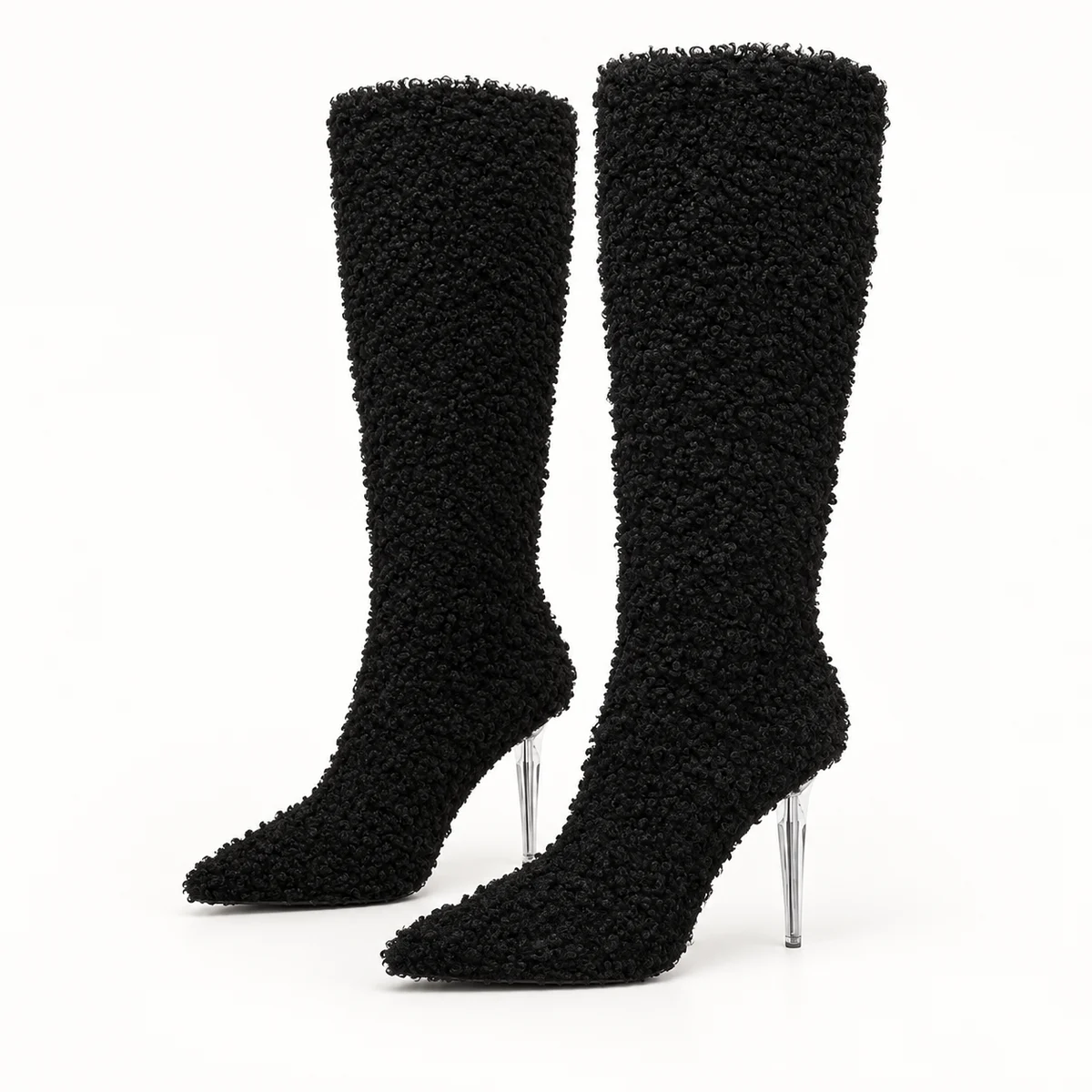 Bottes femme noires texturées avec talon fin argenté pour élégance urbaine