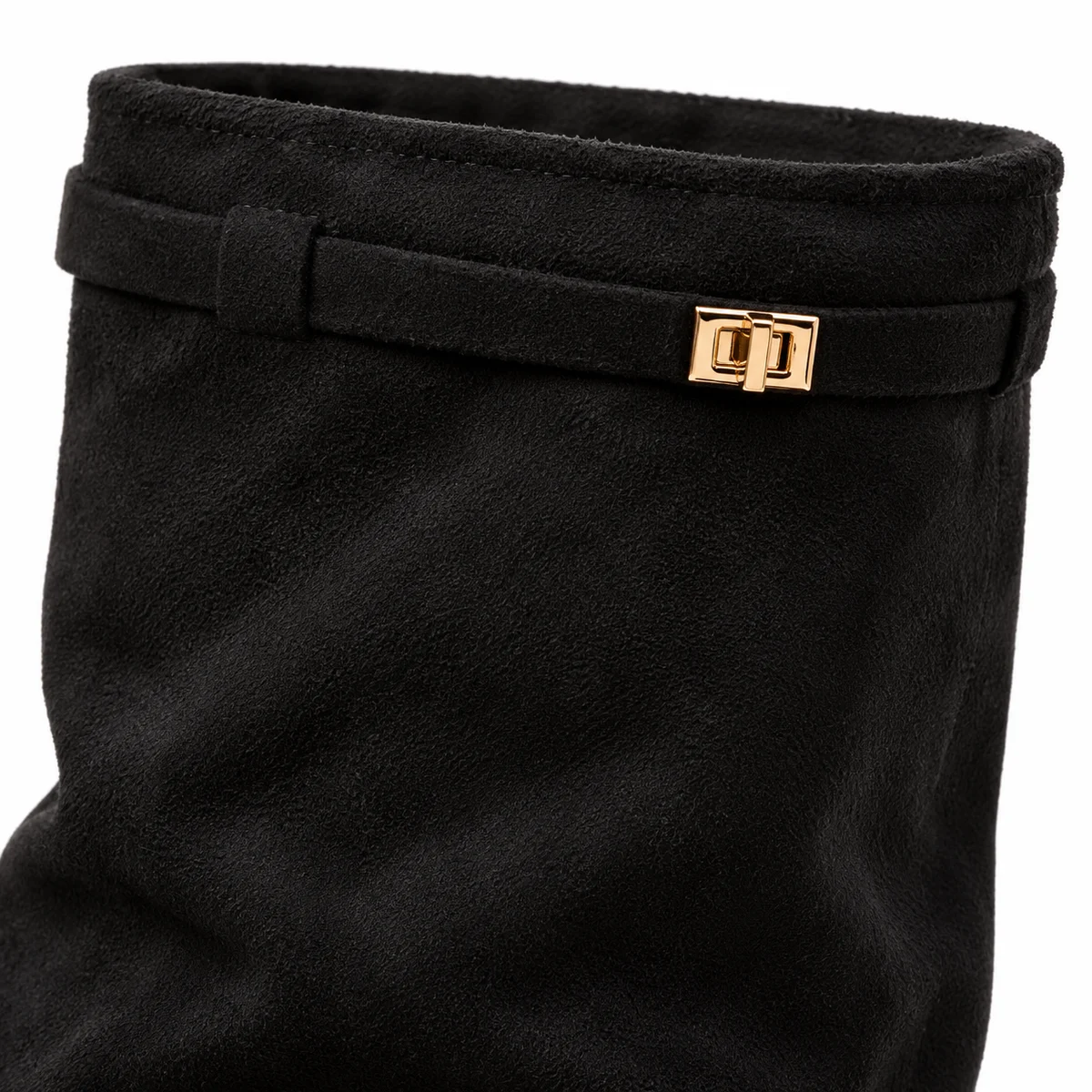 Chaussures féminines noires avec bride au col en velours souple