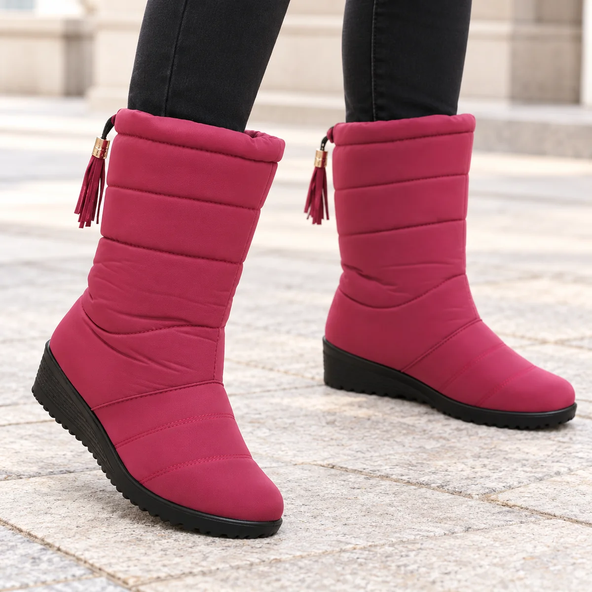 bottes femme rouges fourrees a franges 44608 10b porte