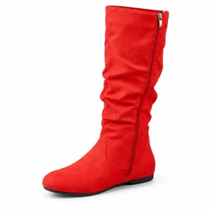 bottes femme rouges plissees a talon bas vue de trois quarts sur fond blanc 44784